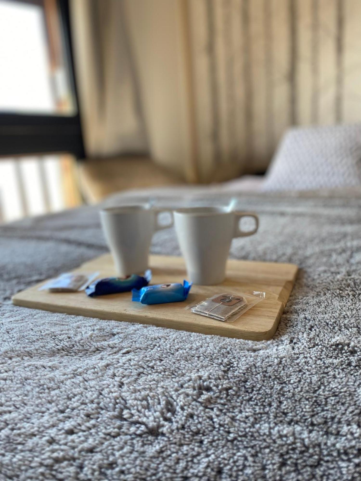 Apartment Living *